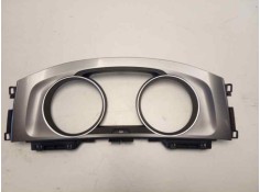 Recambio de moldura para volkswagen golf vii lim. edition bluemotion referencia OEM IAM   