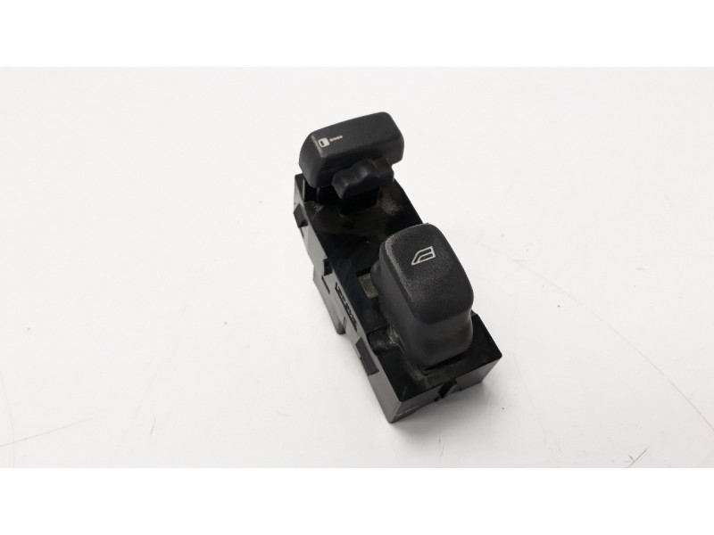 Recambio de mando elevalunas delantero derecho para volvo s40 berlina 1.6 referencia OEM IAM 30638703  