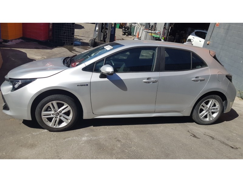 toyota corolla (e21) del año 2019