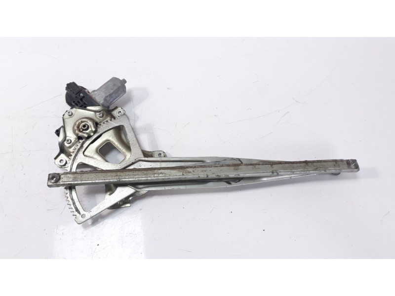 Recambio de elevalunas delantero izquierdo para lexus is200 (ds2/is2) 2.2 d-4d cat referencia OEM IAM 8572053050  