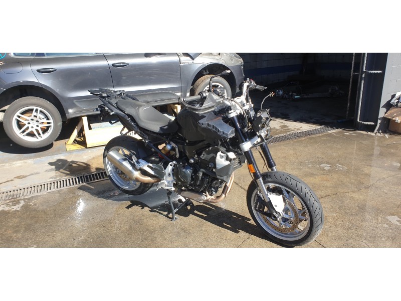 bmw f 900 xr del año 2020