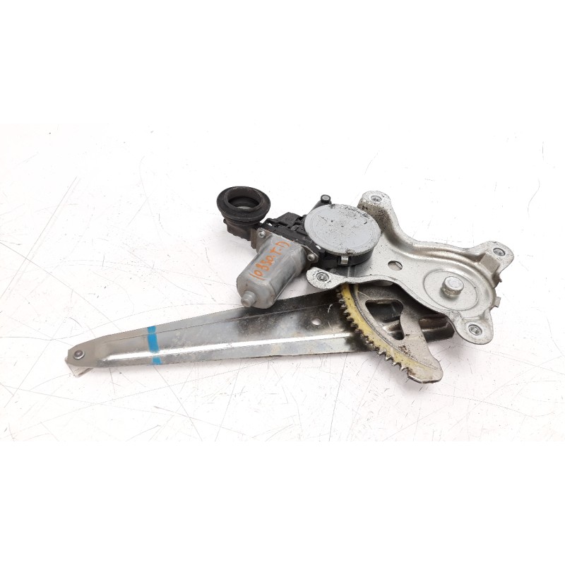 Recambio de elevalunas trasero derecho para lexus is200 (ds2/is2) 2.2 d-4d cat referencia OEM IAM 6980322200  