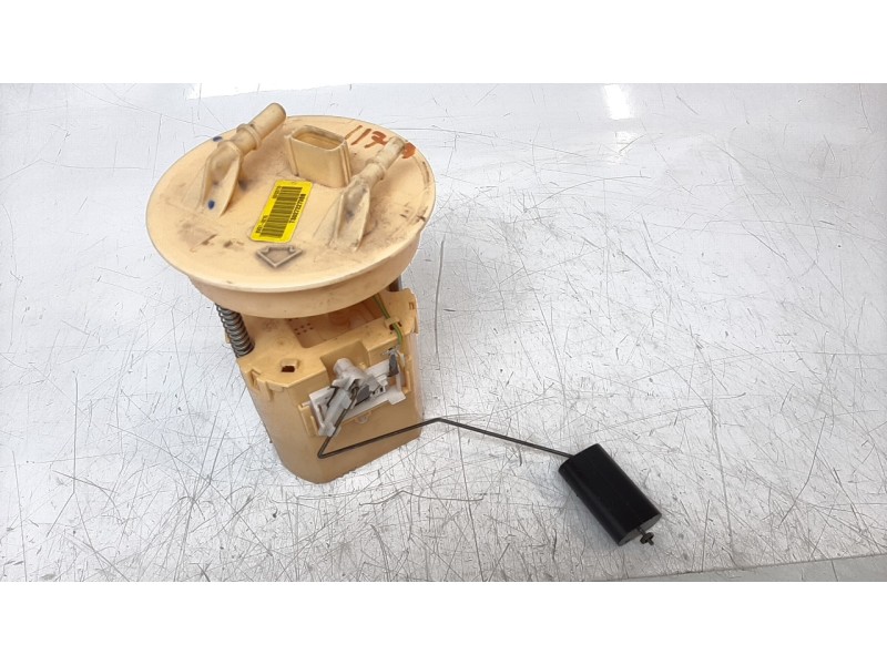 Recambio de aforador para ford fiesta (cb1) ghia referencia OEM IAM 8V519275  