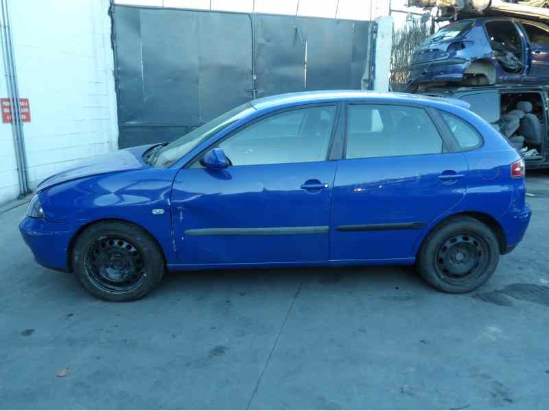 seat ibiza (6l1) del año 2002