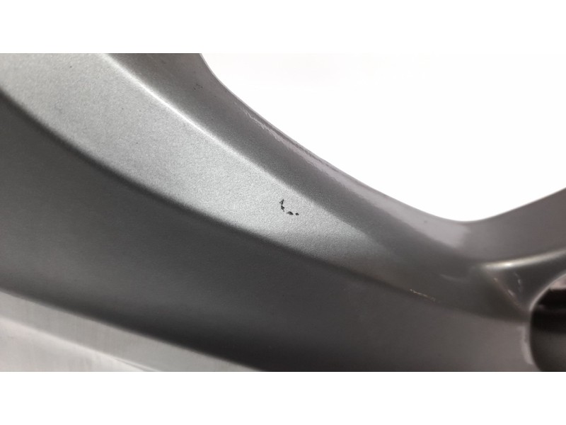 Recambio de llanta para lexus xe2 is300h referencia OEM IAM 4261153410  