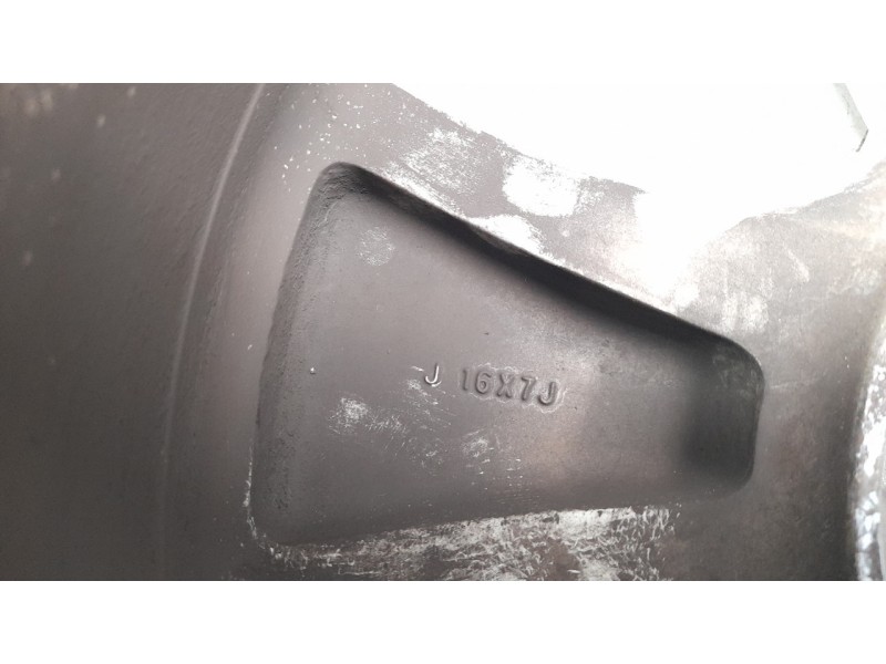 Recambio de llanta para lexus xe2 is300h referencia OEM IAM 4261153410  