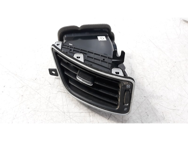 Recambio de rejilla aireadora para infiniti q50 3.5 v6 cat (híbrido) referencia OEM IAM 687614GA0A  