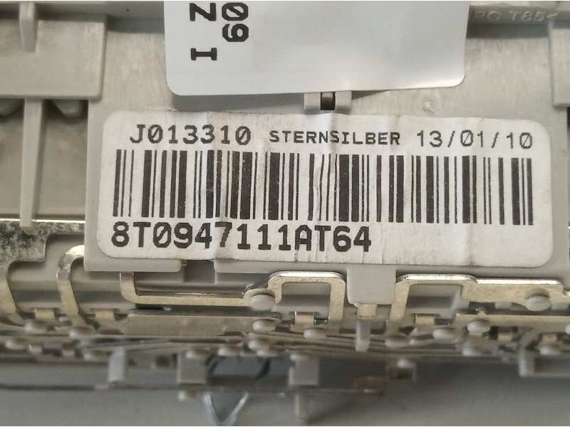 Recambio de luz interior para audi a4 ber. (b8) e referencia OEM IAM 8T0947111AT64  