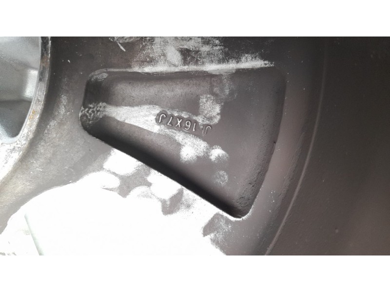 Recambio de llanta para lexus xe2 is300h referencia OEM IAM 4261153410  