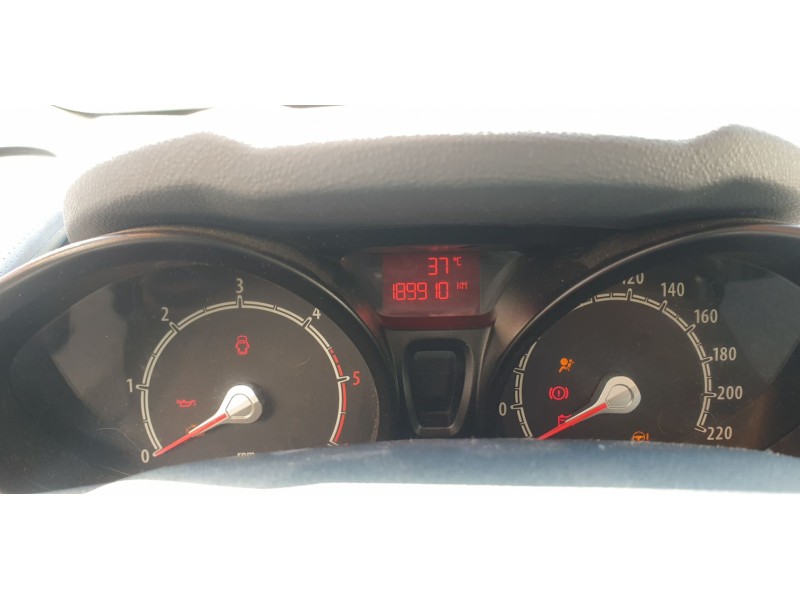 ford fiesta (cb1) del año 2010
