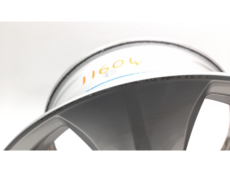 Recambio de llanta para lexus xe2 is300h referencia OEM IAM 4261153410  