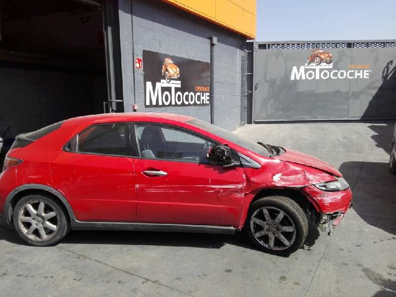 honda civic berlina 5 (fk) del año 2008