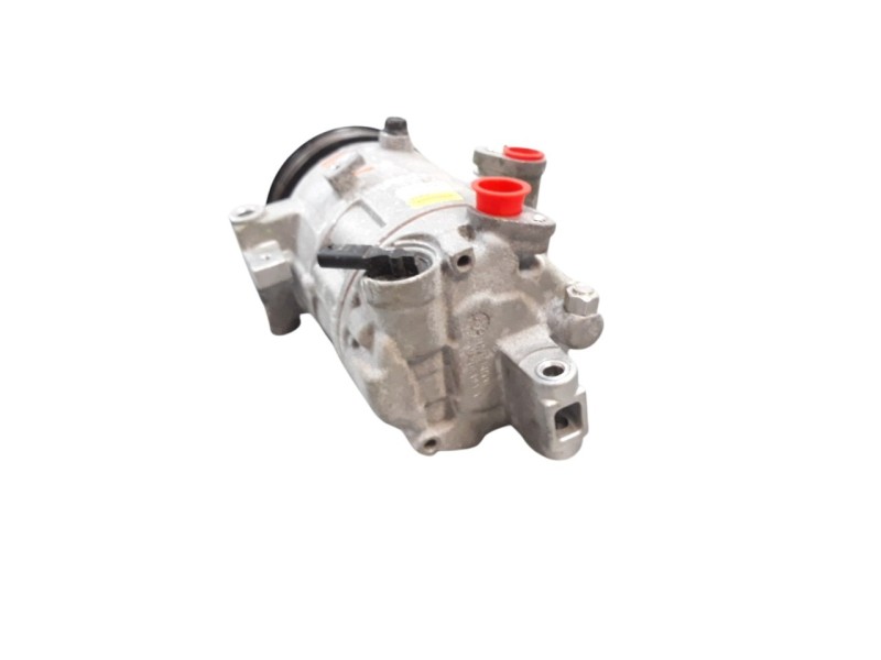 Recambio de compresor aire acondicionado para mazda 3 berlina (bp) referencia OEM IAM BDNF61450  