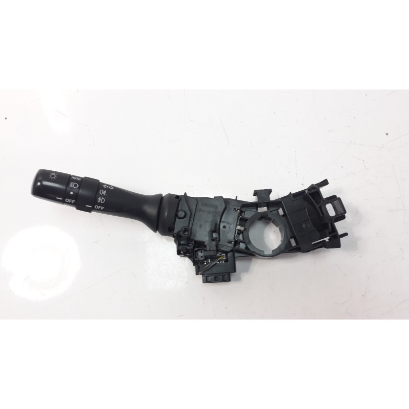 Recambio de mando intermitentes para lexus is200 (ds2/is2) 2.2 d-4d cat referencia OEM IAM 4211117F534  