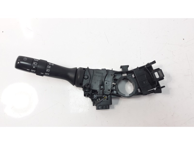 Recambio de mando intermitentes para lexus is200 (ds2/is2) 2.2 d-4d cat referencia OEM IAM 4211117F534  