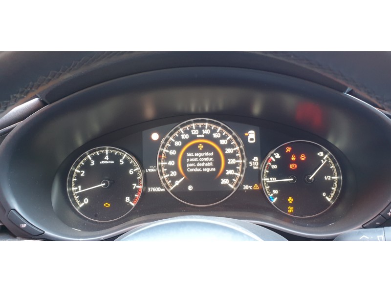 Recambio de cuadro instrumentos para mazda 3 berlina (bp) referencia OEM IAM DFR755430A  