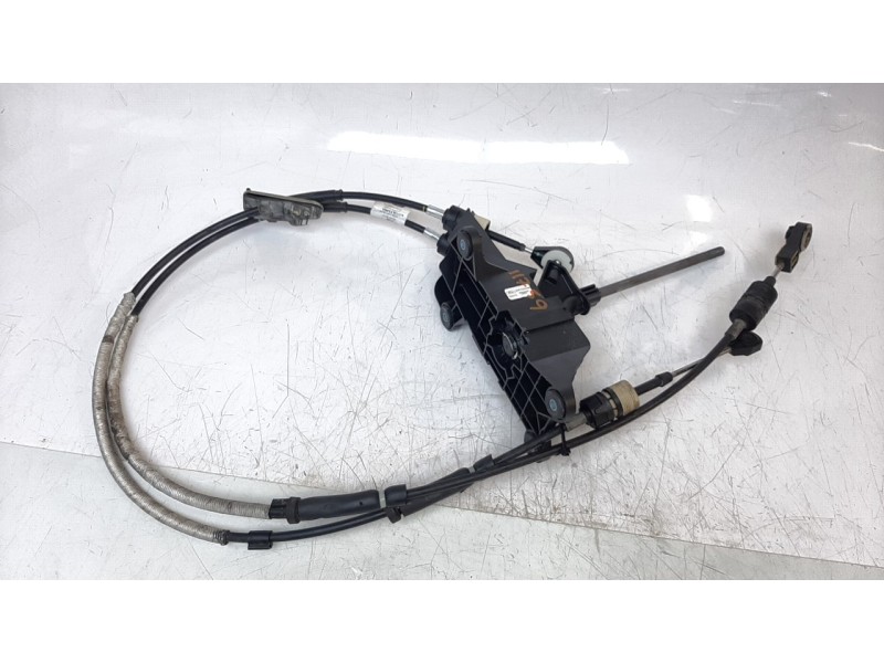 Recambio de palanca cambio para ford fiesta (cb1) ghia referencia OEM IAM 8A6R7C453MBB  