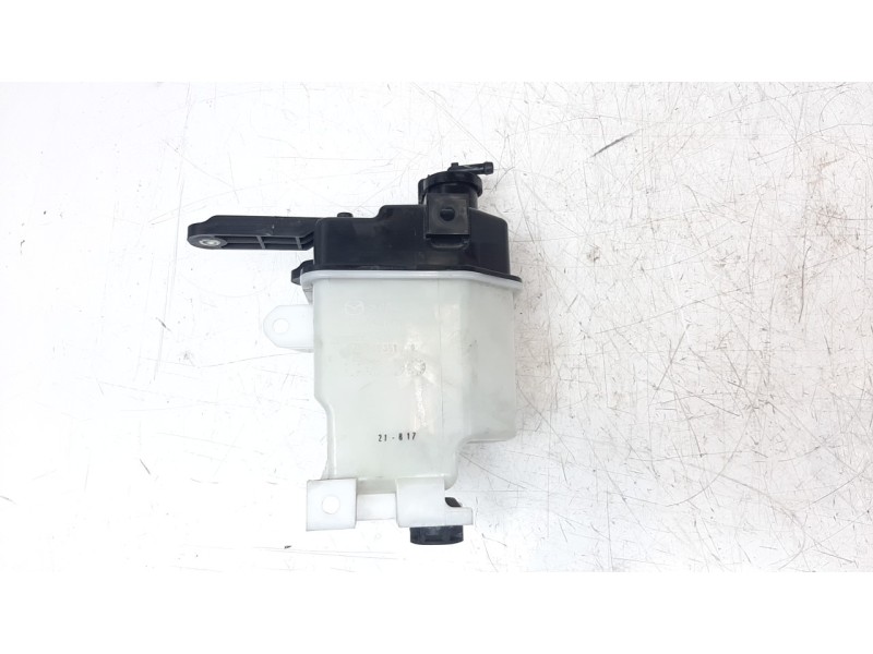 Recambio de deposito expansion para mazda 3 berlina (bp) referencia OEM IAM PAF115351  
