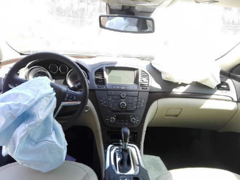 opel insignia berlina del año 2009