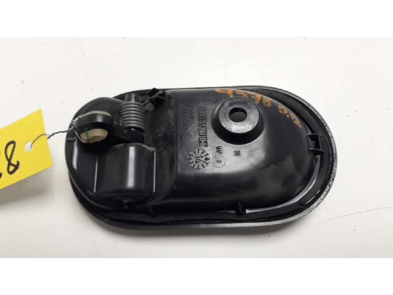 Recambio de maneta interior delantera derecha para dacia duster laureate 4x2 referencia OEM IAM 8200733847  