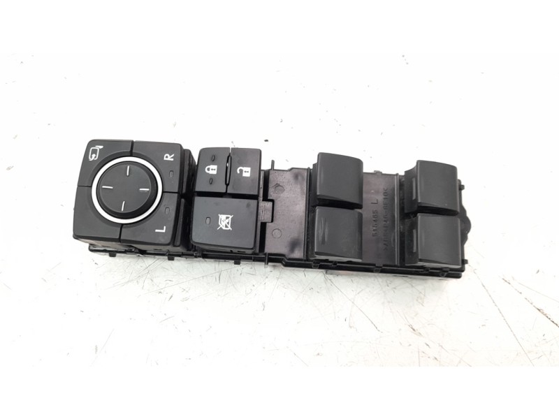 Recambio de mando elevalunas delantero izquierdo para lexus xe2 is300h referencia OEM IAM 8404053230  