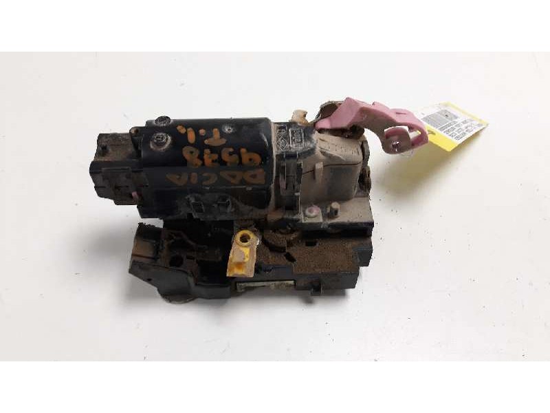 Recambio de cerradura puerta trasera izquierda para dacia duster laureate 4x2 referencia OEM IAM 825031894R  