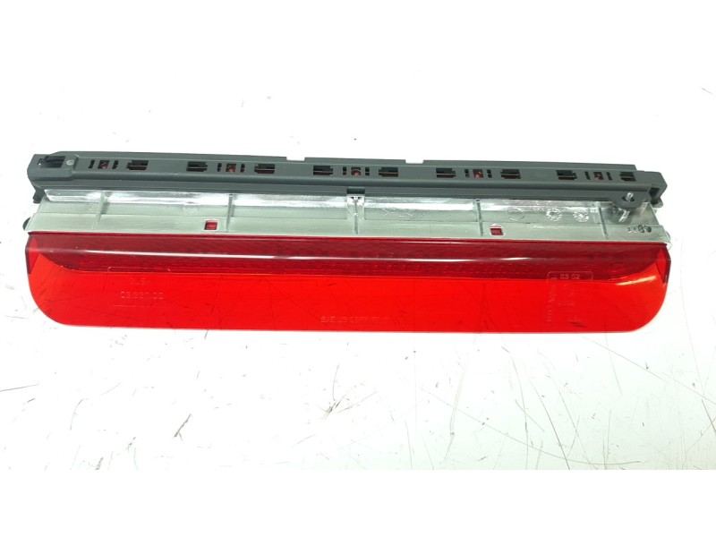 Recambio de luz central de freno para fiat nuova 500 (150) 1.2 cat referencia OEM IAM 0735542373  