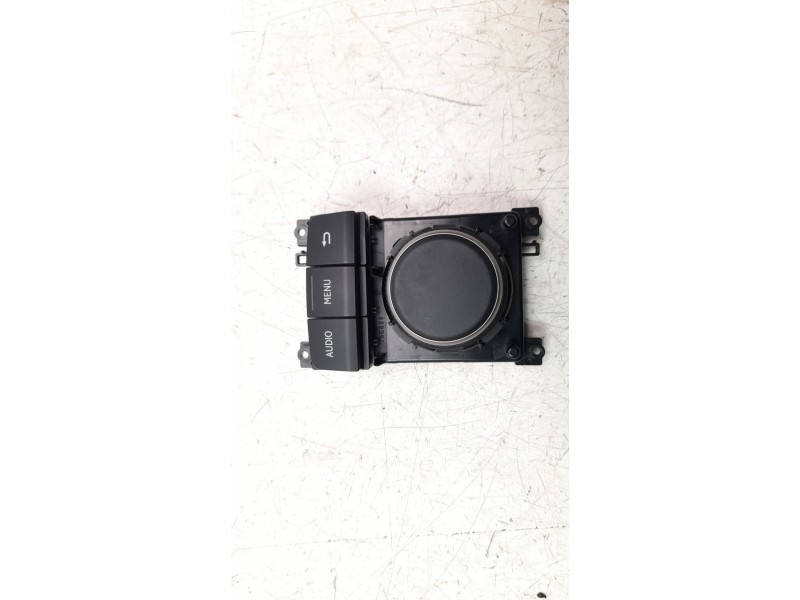 Recambio de mando multifuncion para lexus xe2 is300h referencia OEM IAM 8478053240  