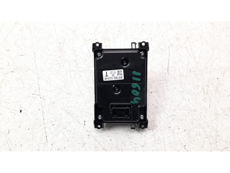 Recambio de mando multifuncion para lexus xe2 is300h referencia OEM IAM 8478053240  