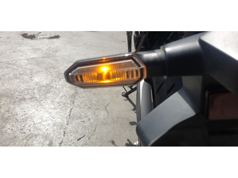 Recambio de piloto trasero izquierdo para honda cb125 r referencia OEM IAM 33650K94T01  