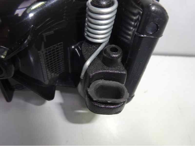 Recambio de maneta interior delantera izquierda para renault clio ii fase i (b/cbo) referencia OEM IAM 7700426046 125003 