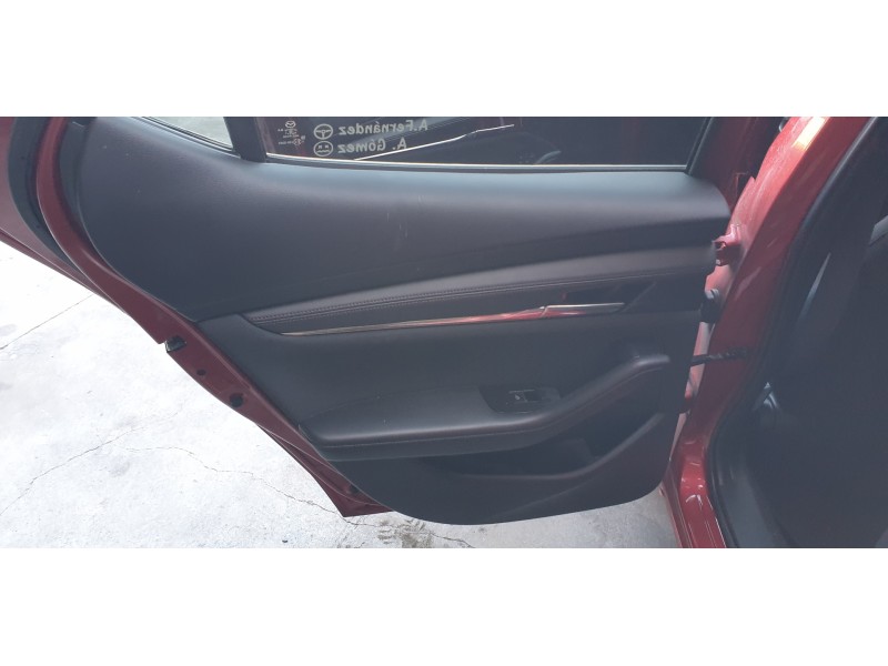 Recambio de elevalunas trasero izquierdo para mazda 3 berlina (bp) referencia OEM IAM BCJH73590A  