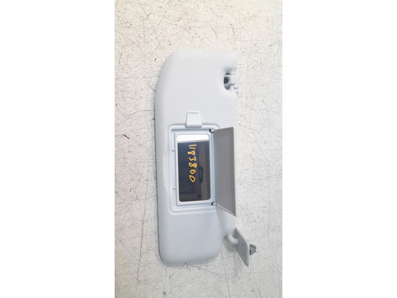Recambio de parasol derecho para peugeot 208 (p2) allure pack referencia OEM IAM 98100807PR  