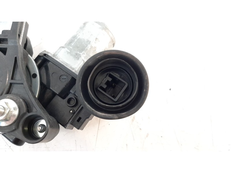 Recambio de elevalunas trasero izquierdo para mazda 3 berlina (bp) referencia OEM IAM BCJH73590A  