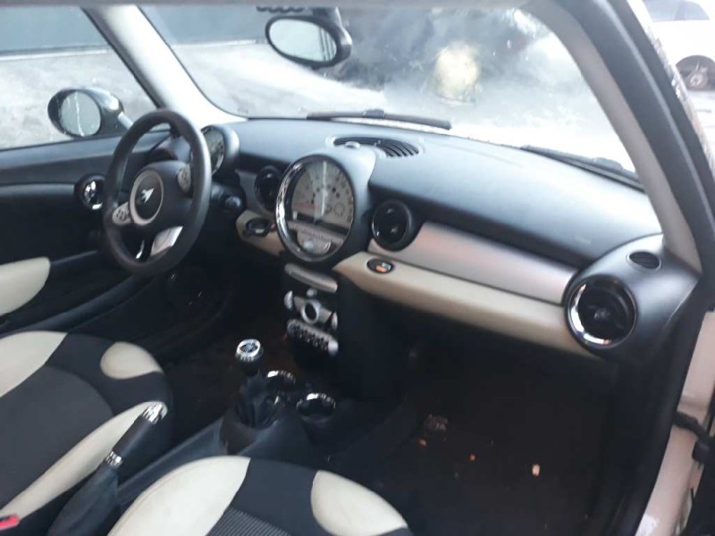 mini mini (r56) del año 2008