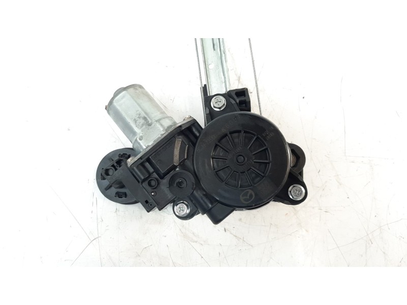 Recambio de elevalunas trasero izquierdo para mazda 3 berlina (bp) referencia OEM IAM BCJH73590A  