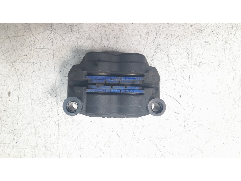 Recambio de pinza de freno delantera derecha para honda cb125 r referencia OEM IAM 45250K94T010  