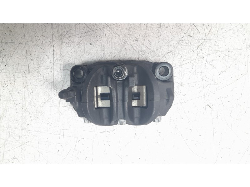 Recambio de pinza de freno delantera derecha para honda cb125 r referencia OEM IAM 45250K94T010  