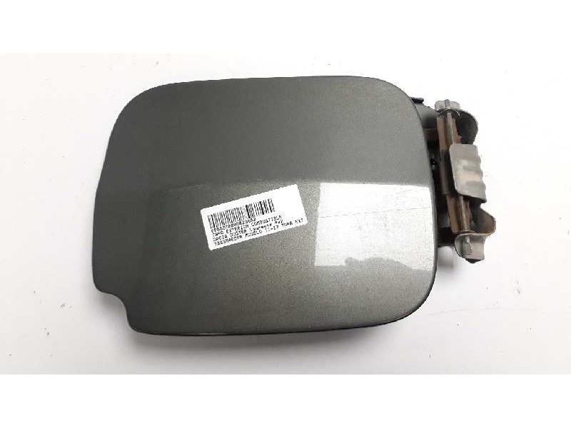 Recambio de tapa exterior combustible para dacia duster laureate 4x2 referencia OEM IAM 788304650R  