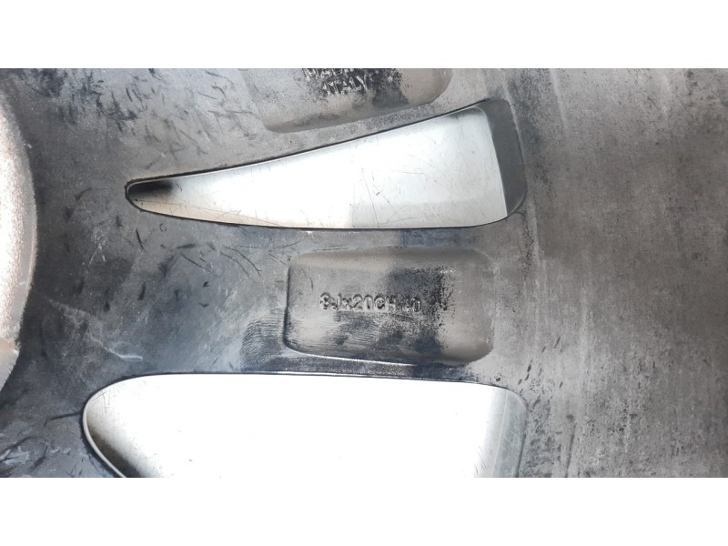 Recambio de llanta para jaguar e-pace first edition referencia OEM IAM J9C2786  