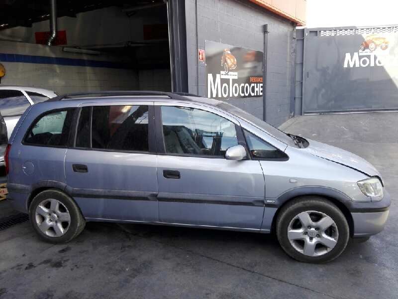 opel zafira a del año 2002