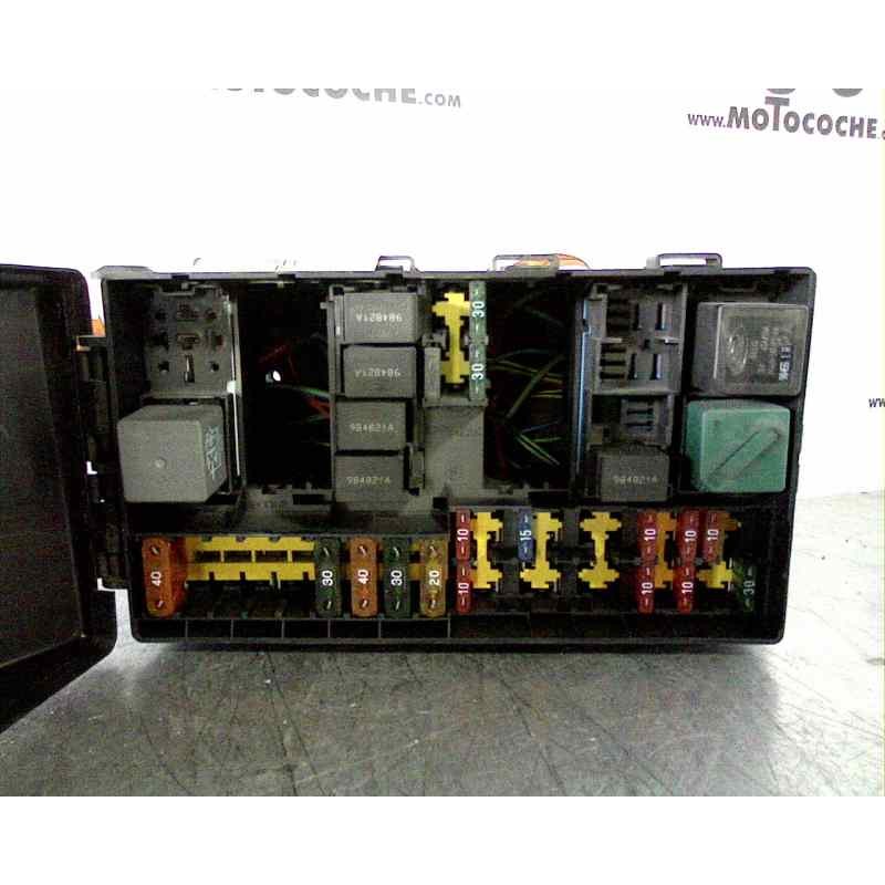 Recambio de caja reles / fusibles para ford focus berlina (cak) 2.0 16v cat referencia OEM IAM 98AG14K733CE  4621