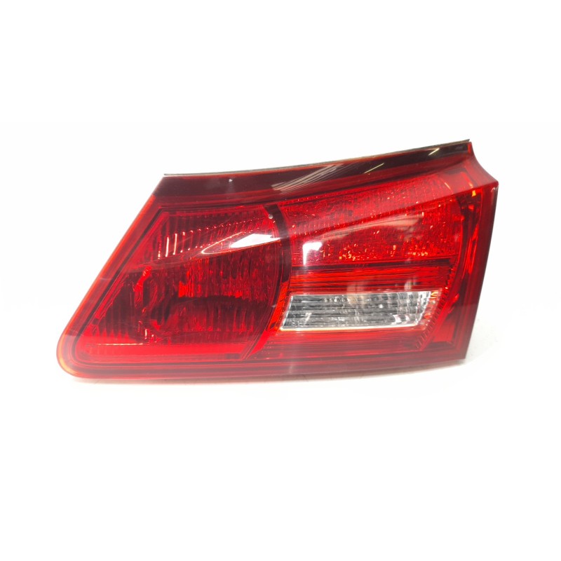 Recambio de piloto trasero derecho interior para lexus is200 (ds2/is2) 2.2 d-4d cat referencia OEM IAM 8158153071  