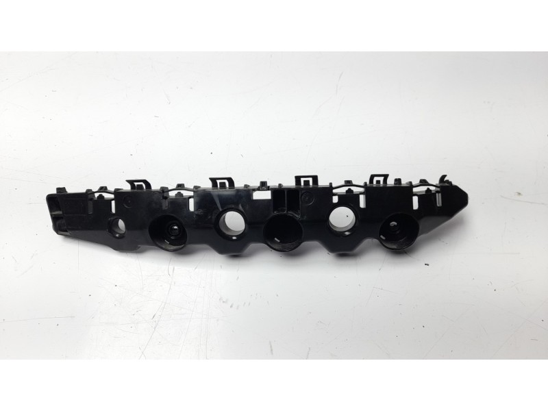 Recambio de molduras delanteras para nissan pulsar (c13) acenta referencia OEM IAM 852273ZL0A  