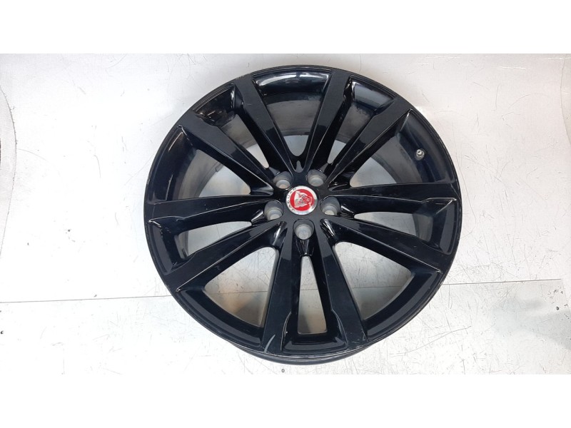 Recambio de llanta para jaguar e-pace first edition referencia OEM IAM J9C2786  