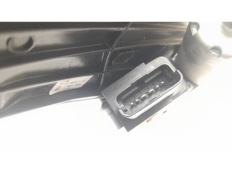 Recambio de elevalunas trasero izquierdo para peugeot 5008 1.6 blue-hdi fap referencia OEM IAM 9812643180  