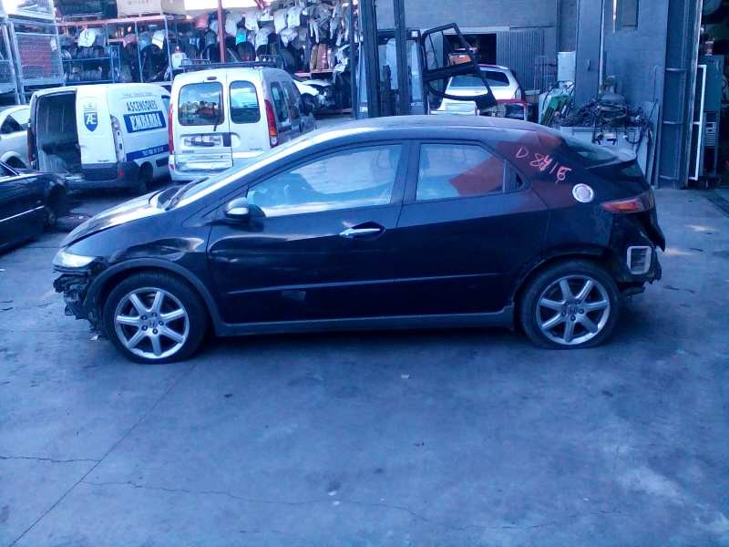 honda civic berlina 5 (fk) del año 2007