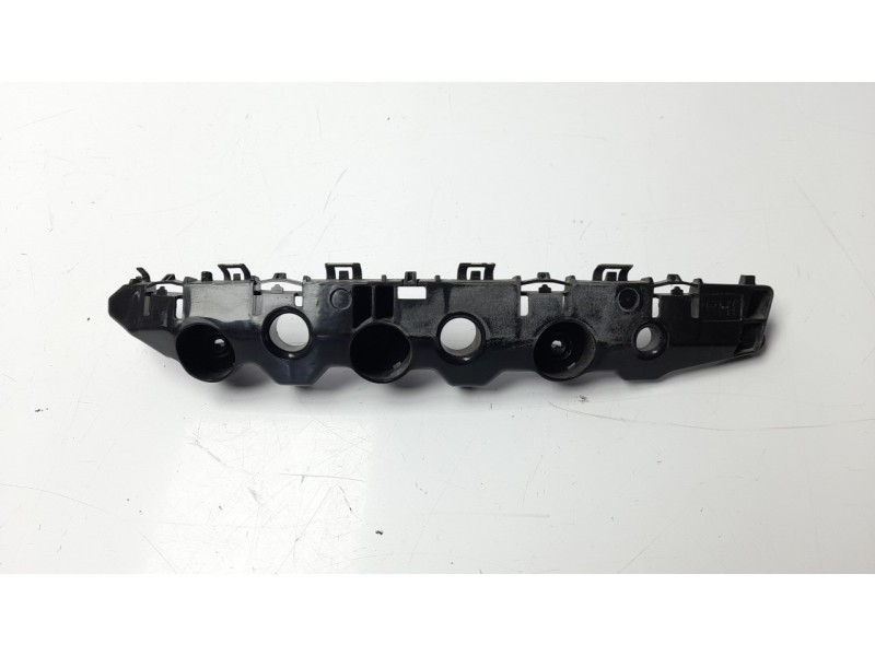 Recambio de molduras delanteras para nissan pulsar (c13) acenta referencia OEM IAM 852263ZL0A  