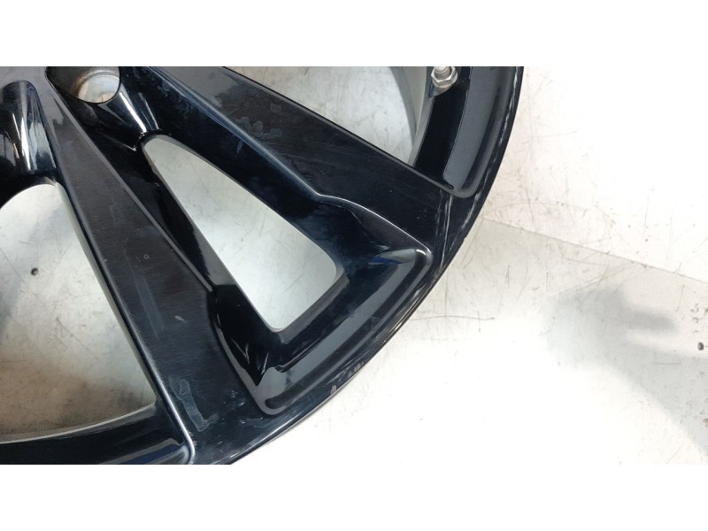 Recambio de llanta para jaguar e-pace first edition referencia OEM IAM J9C2786  