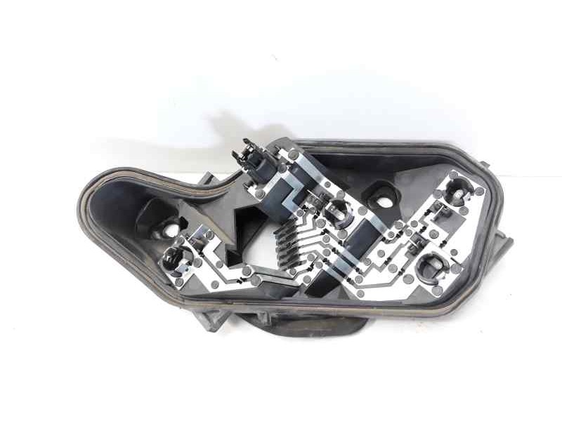 Recambio de portalamparas para opel corsa d corsavan referencia OEM IAM 89037877A  